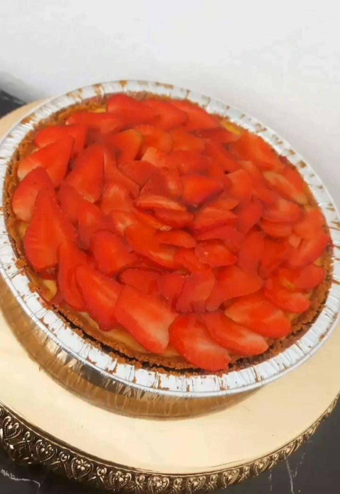 Pay de queso con fresas